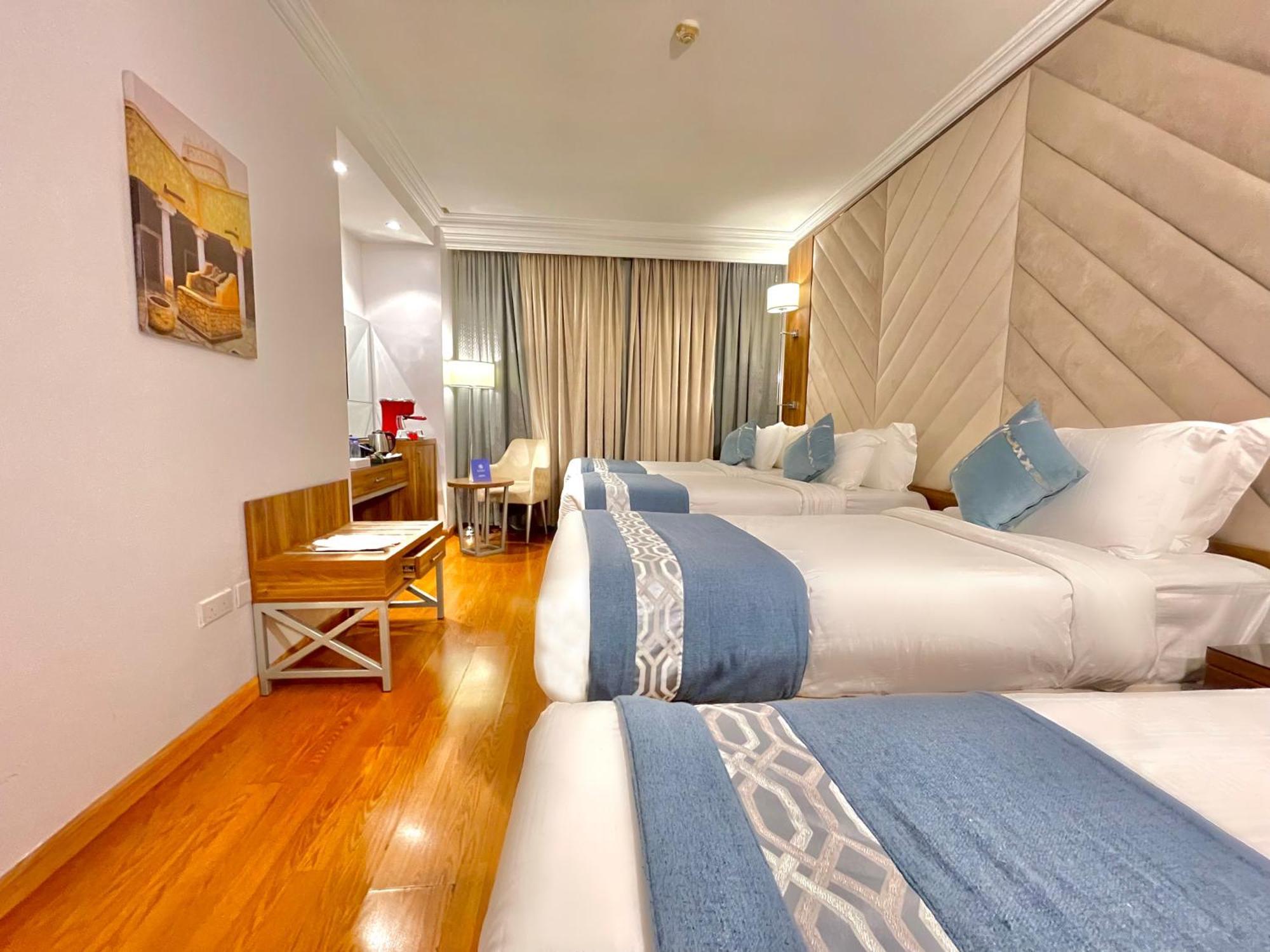 Al Ritz Al Madinah Hotel Medina ภายนอก รูปภาพ