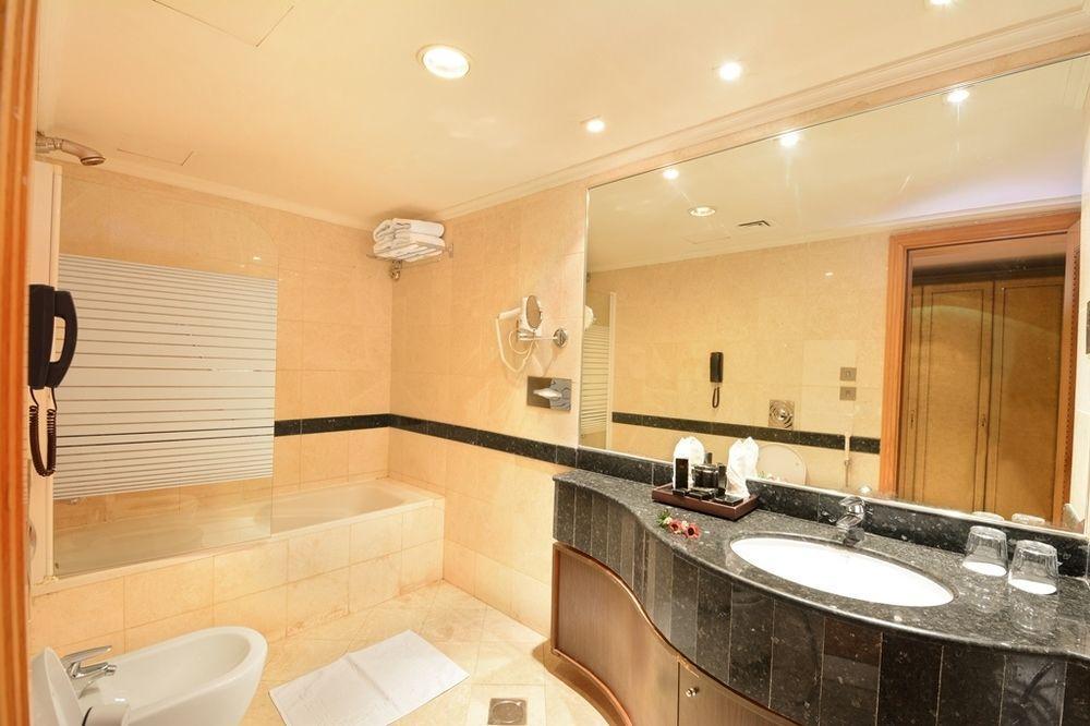 Al Ritz Al Madinah Hotel Medina ภายนอก รูปภาพ